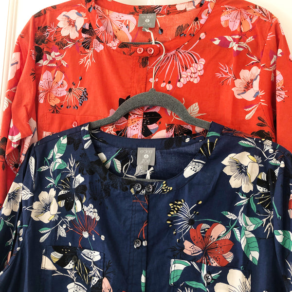 Blue or Orange today? 💙🧡