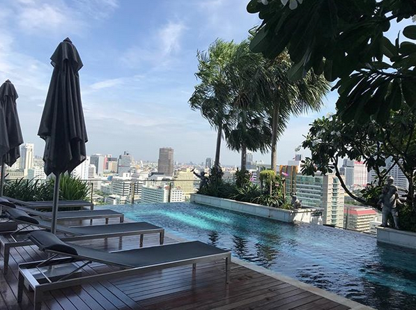 Sky pool